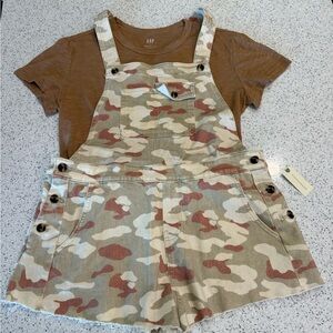 Anthropology Pilcro Camo Overalls Romper. Large.  NWT AND GAP T-shirt combo